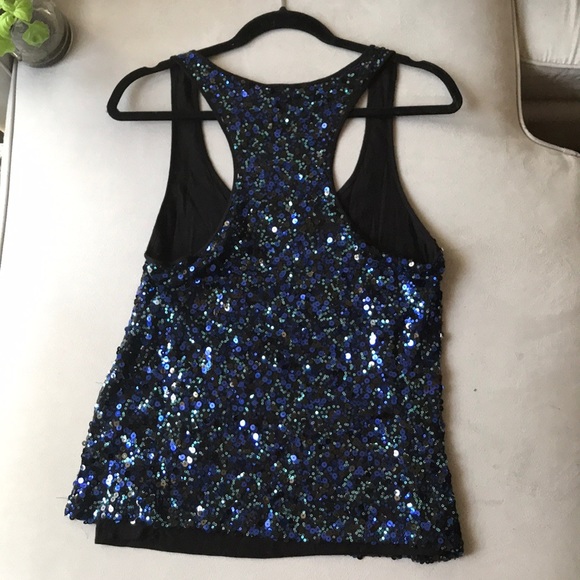 Forever 21 Midnight blue sequin tank top - Picture 5 of 8